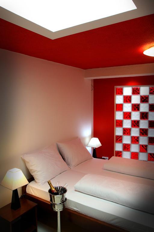 Hotel Carpymore Biograd Na Moru Exterior photo