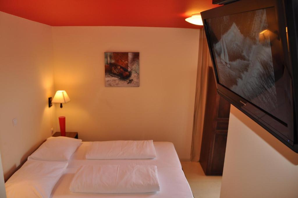 Hotel Carpymore Biograd Na Moru Room photo