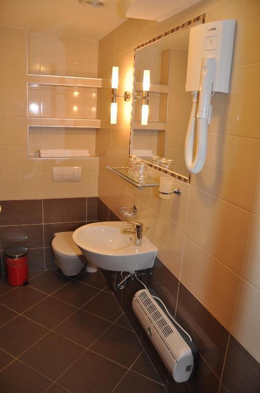 Hotel Carpymore Biograd Na Moru Room photo