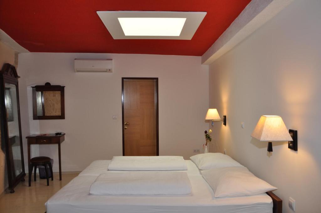 Hotel Carpymore Biograd Na Moru Room photo